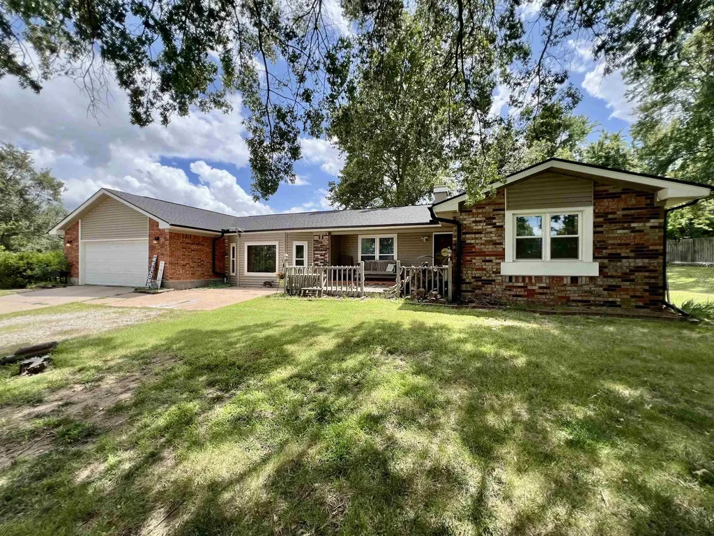 6227 304th Road Arkansas City KS 67005