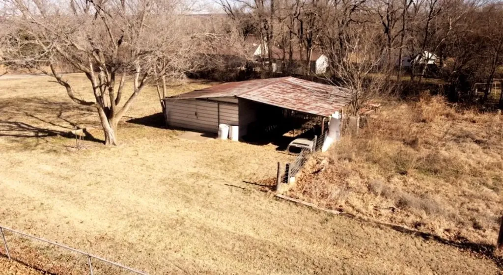 6227 304th Road Arkansas City KS 67005