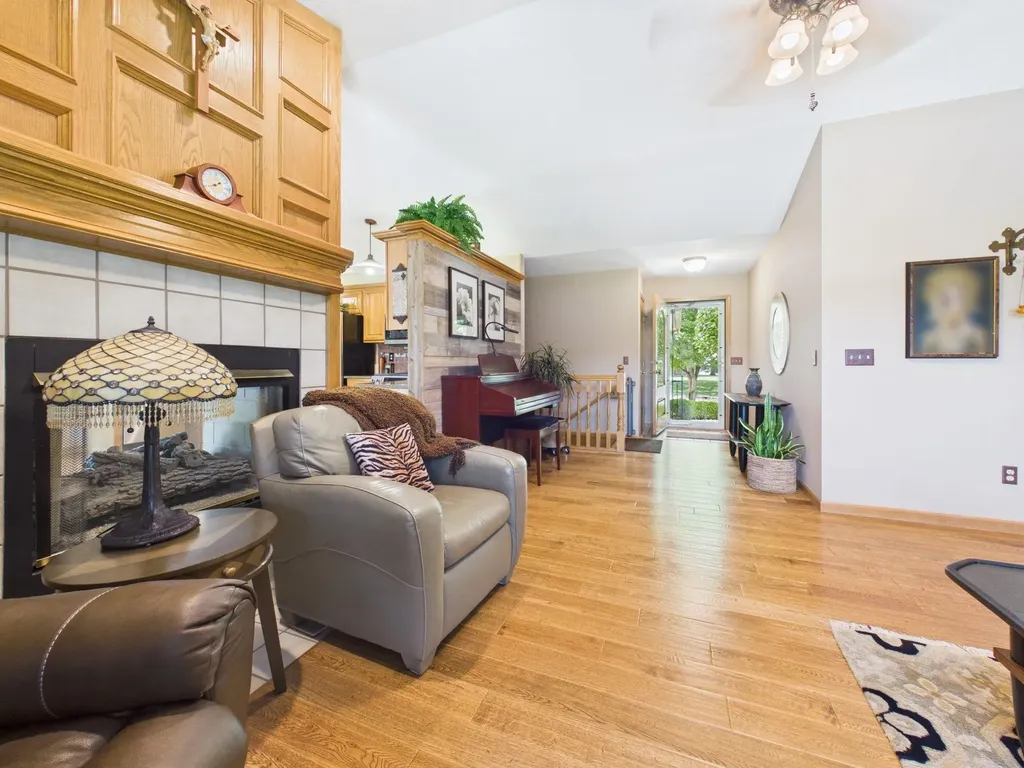 314 N Bay Country Street Wichita KS 67235