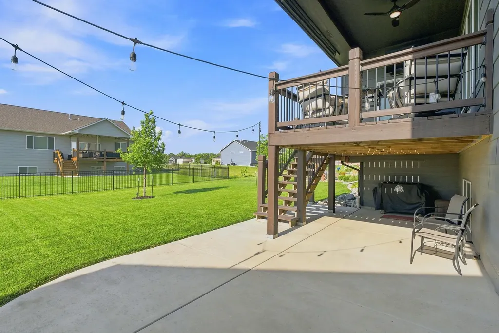 1141 W Shellbark Street Goddard KS 67052