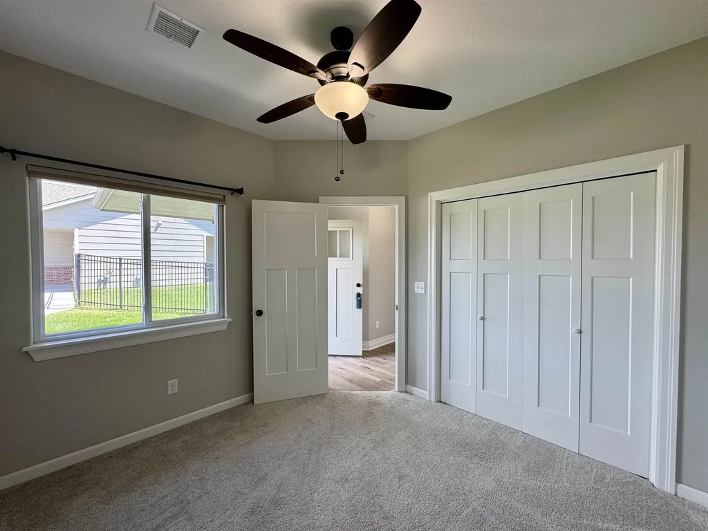 896 N Cloverleaf Goddard KS 67052