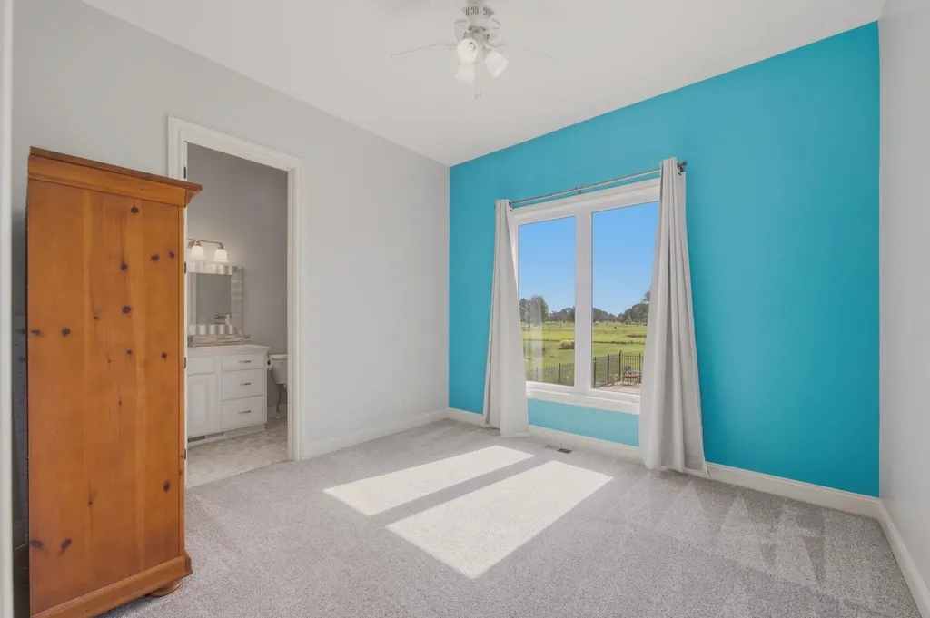 1042 N Lake Road Cheney KS 67025-7706