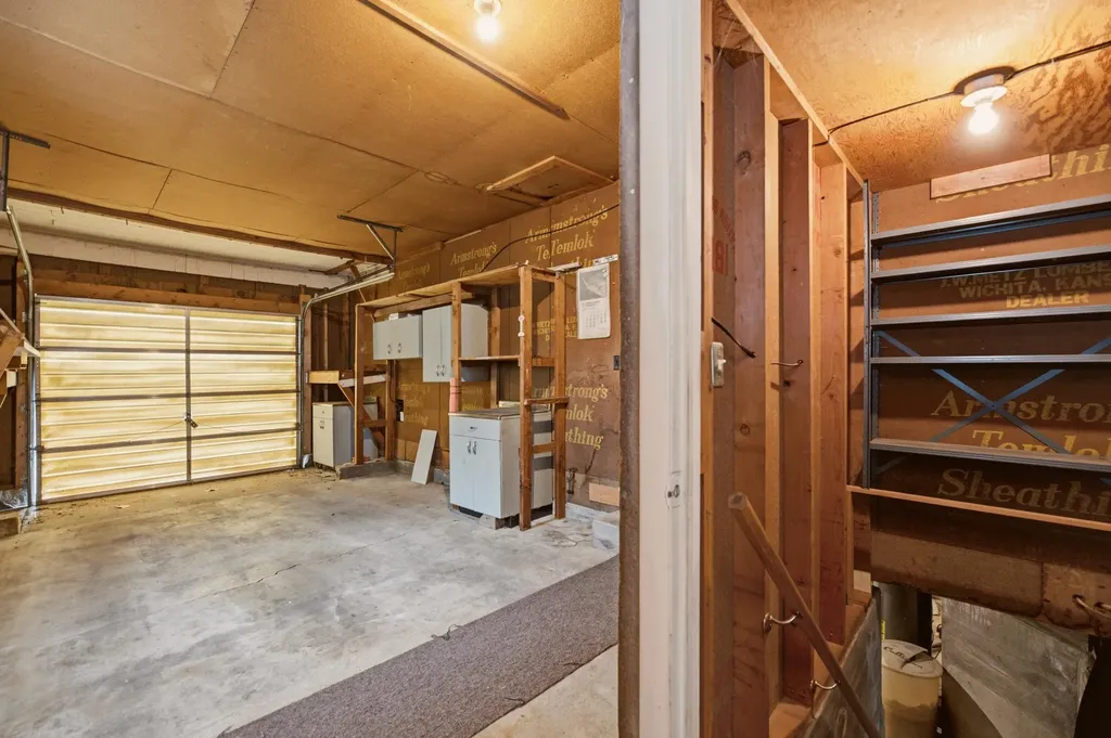 4533 S Oak Avenue Wichita KS 67217