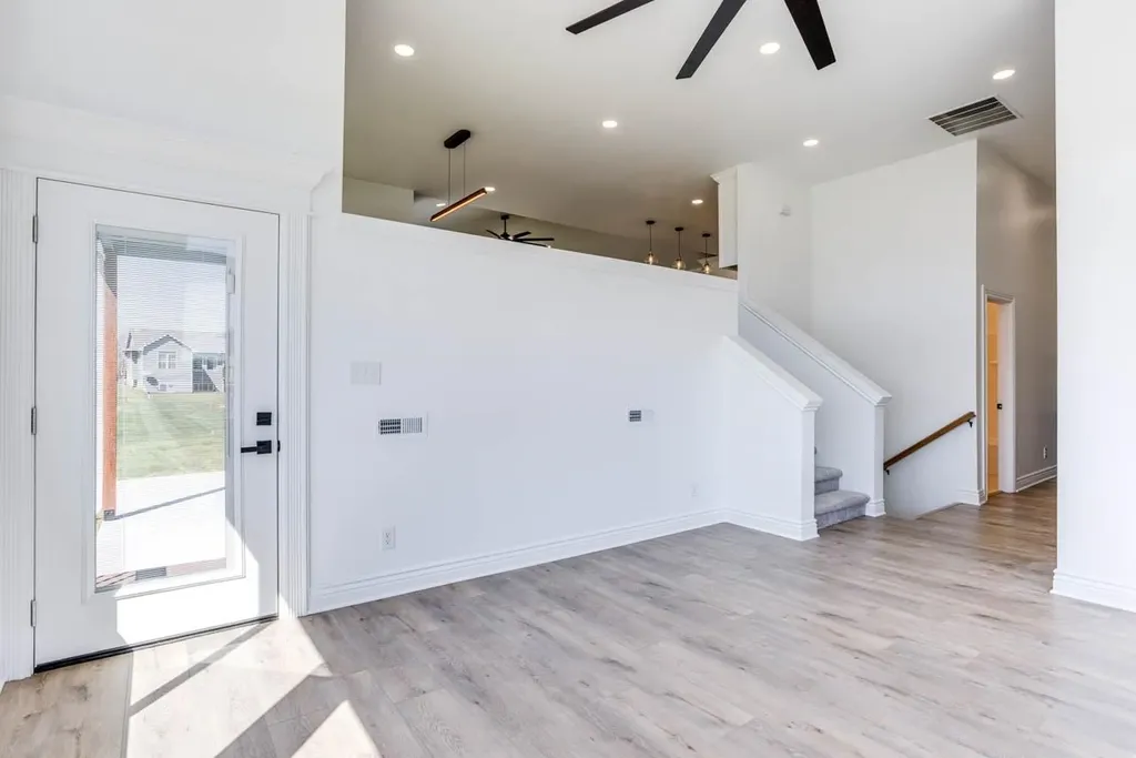 464 S Stoney Creek Street Clearwater KS 67026