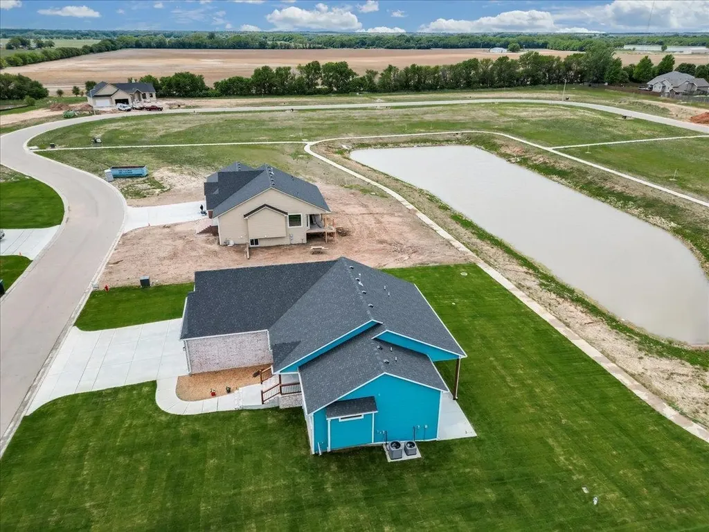464 S Stoney Creek Street Clearwater KS 67026