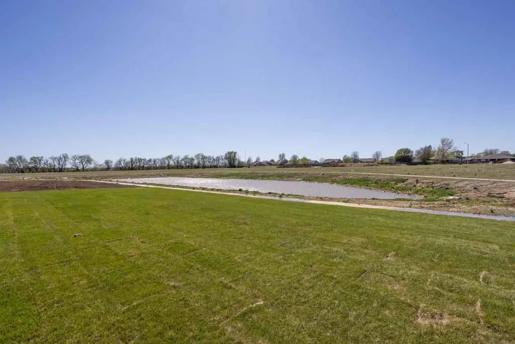 464 S Stoney Creek Street Clearwater KS 67026
