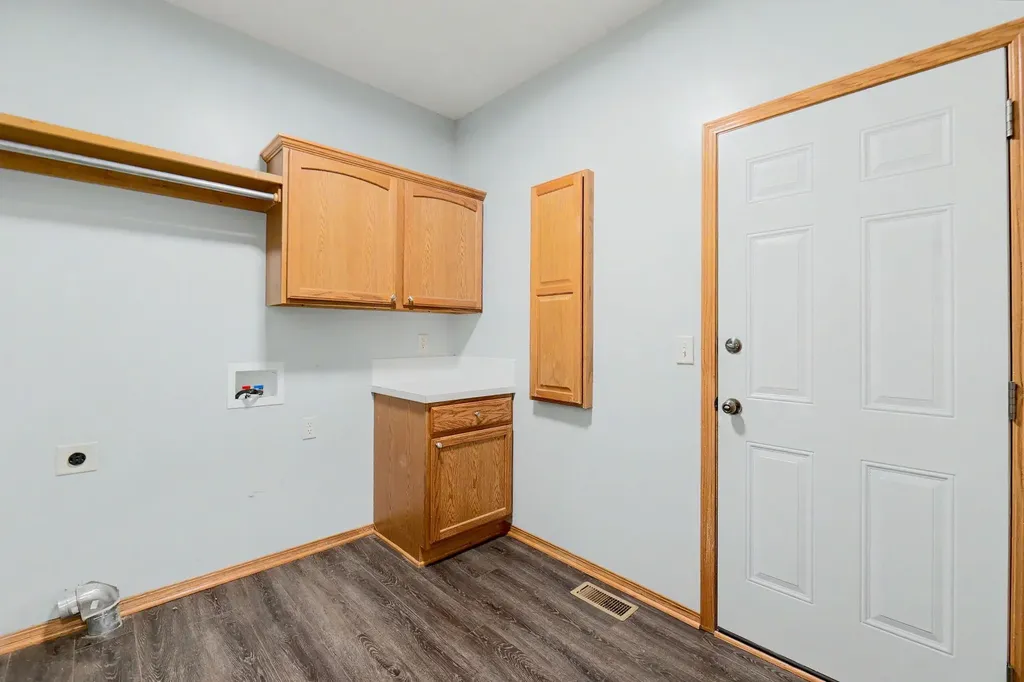 8025 W Suncrest Wichita KS 67212