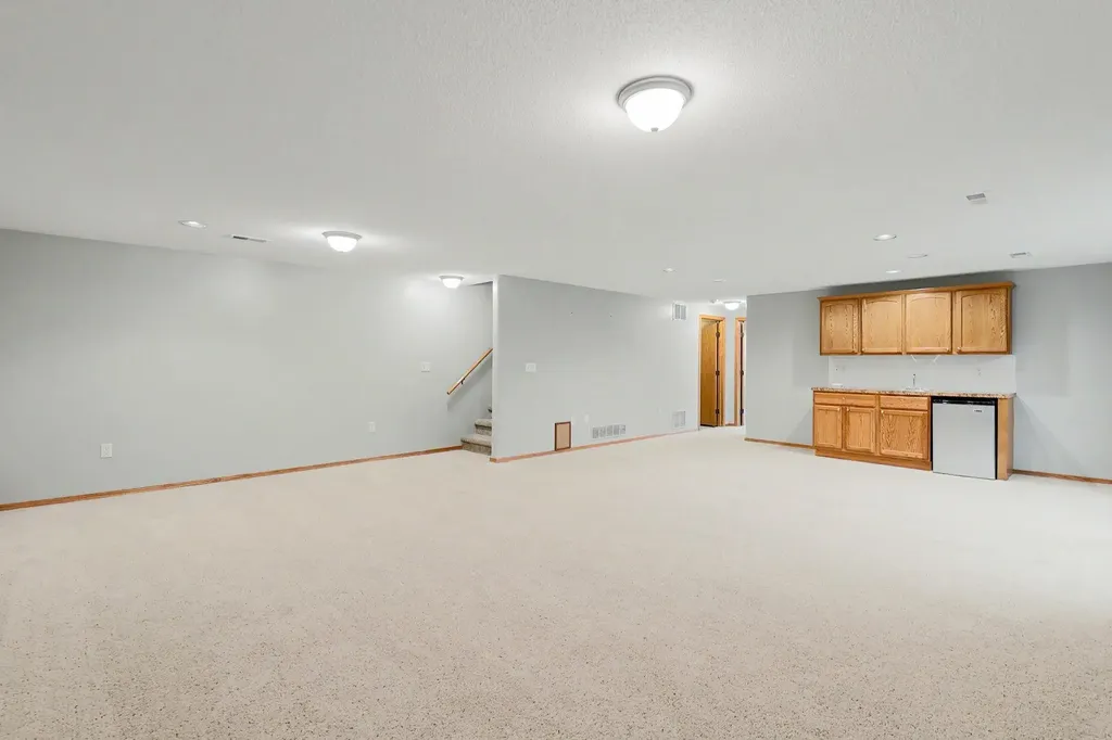 8025 W Suncrest Wichita KS 67212