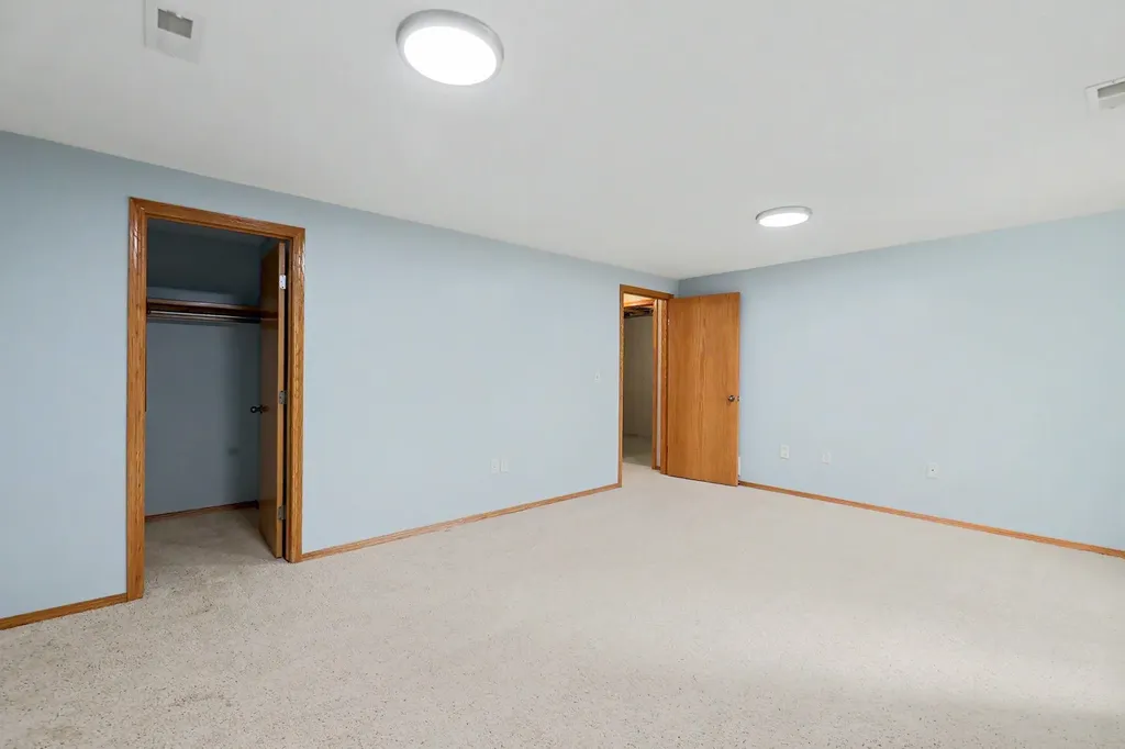 8025 W Suncrest Wichita KS 67212