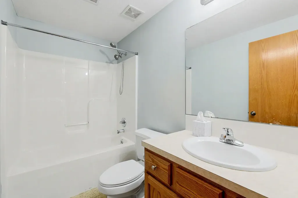 8025 W Suncrest Wichita KS 67212
