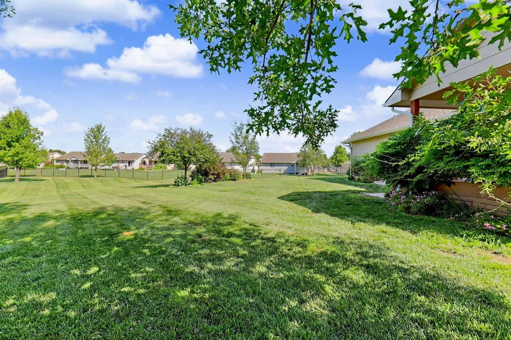 8025 W Suncrest Wichita KS 67212