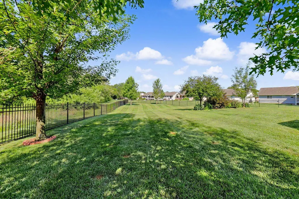 8025 W Suncrest Wichita KS 67212