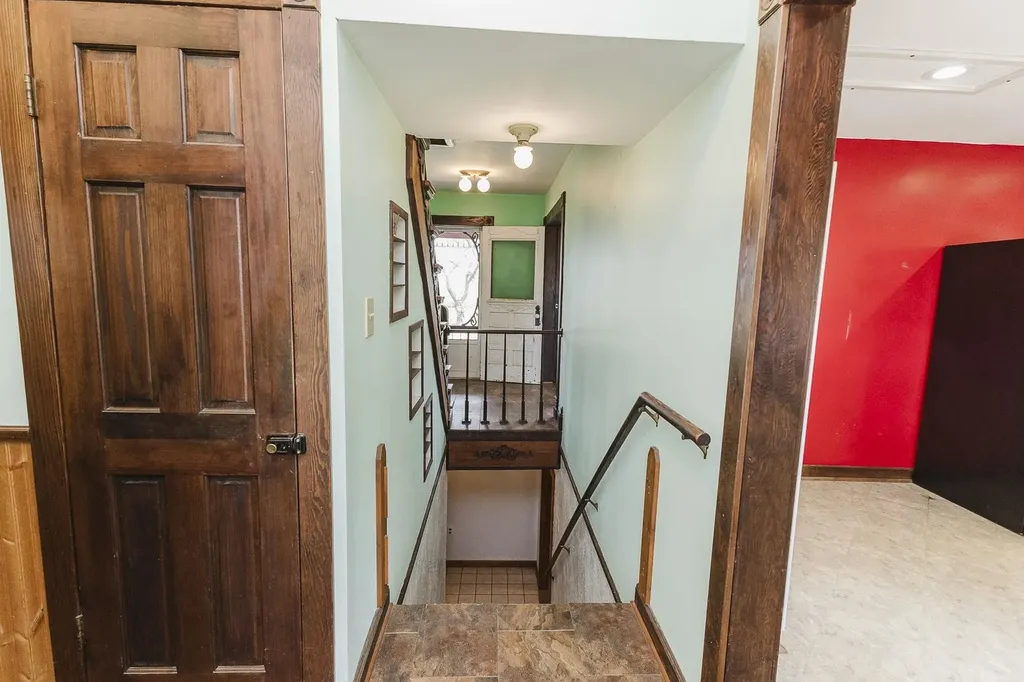 7231 N 263rd Mount Hope KS 67108