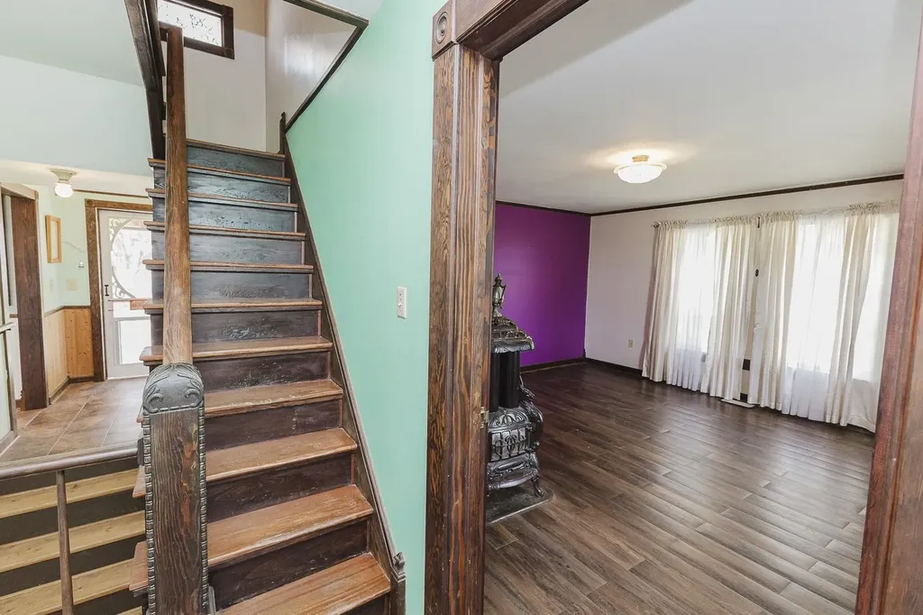 7231 N 263rd Mount Hope KS 67108