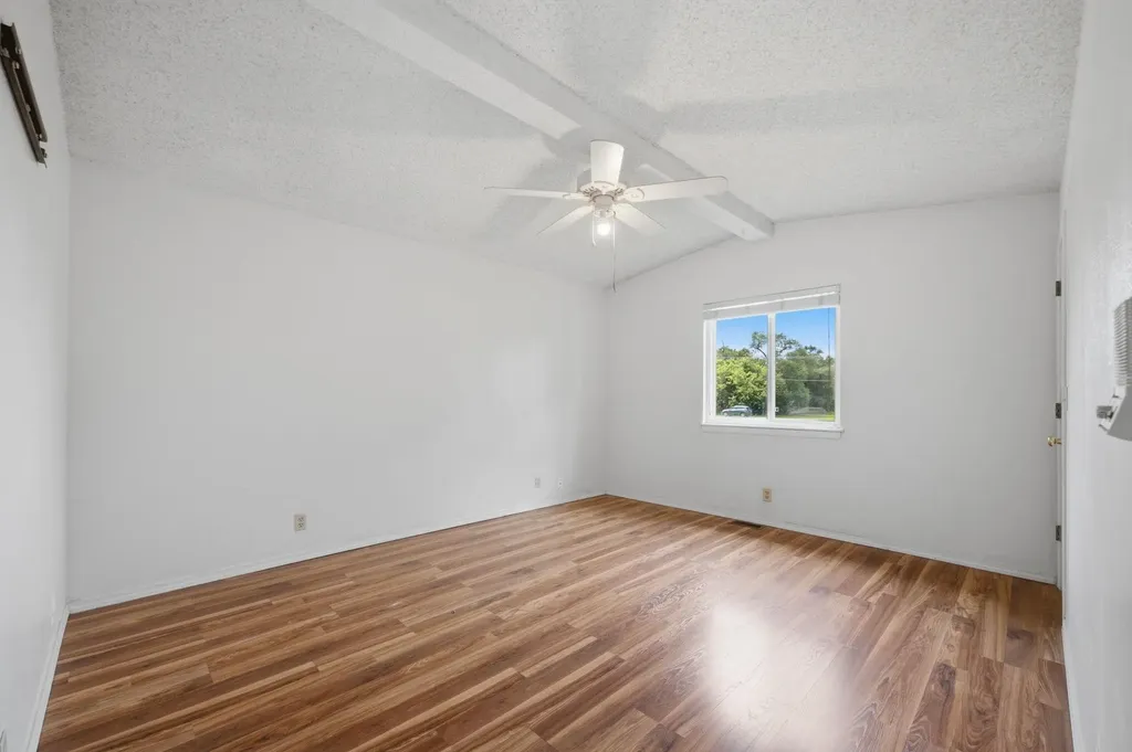 435 E Campus Street Wichita KS 67216
