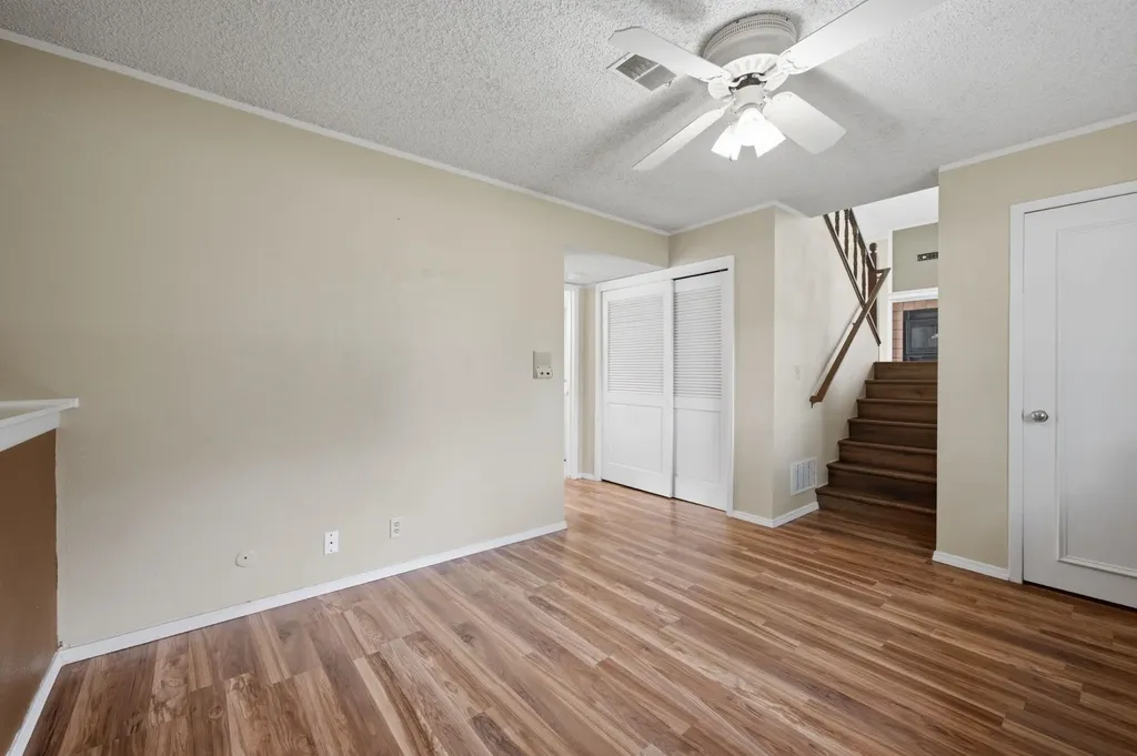 435 E Campus Street Wichita KS 67216