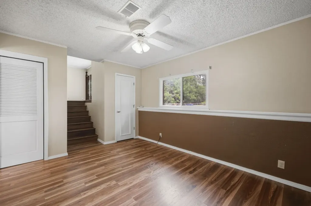 435 E Campus Street Wichita KS 67216