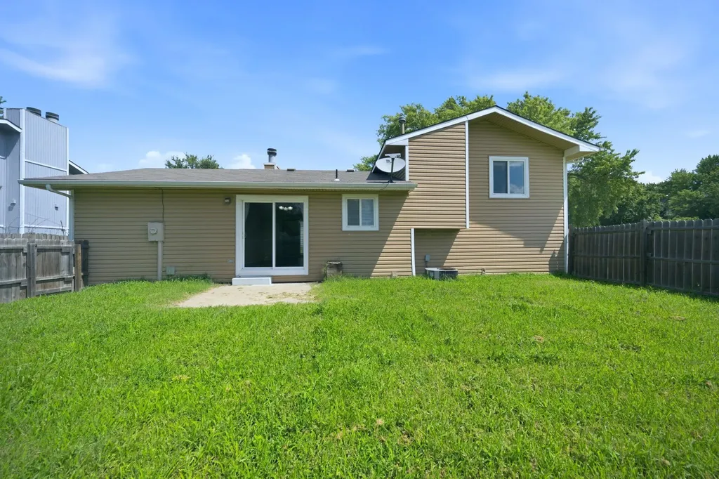 435 E Campus Street Wichita KS 67216
