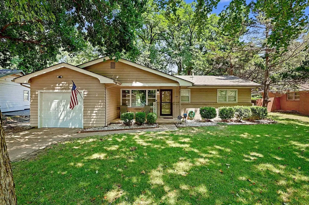 1314 N Westview Drive Derby KS 67037