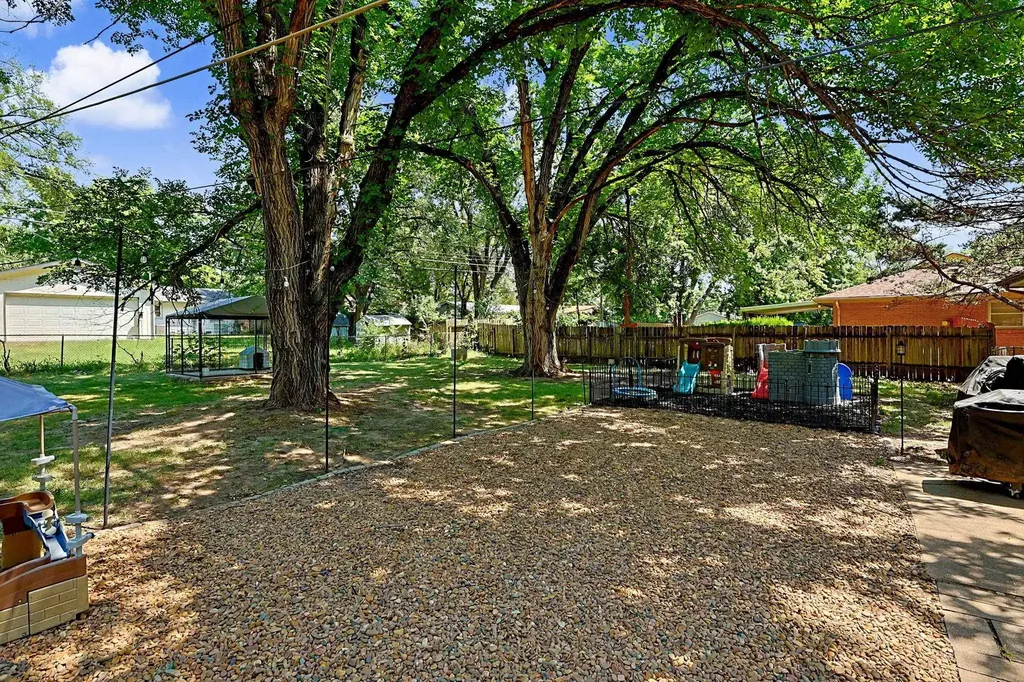1314 N Westview Drive Derby KS 67037