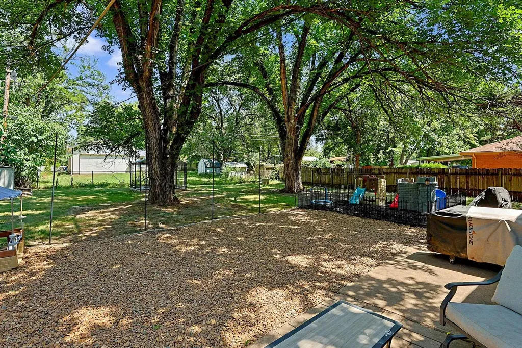 1314 N Westview Drive Derby KS 67037