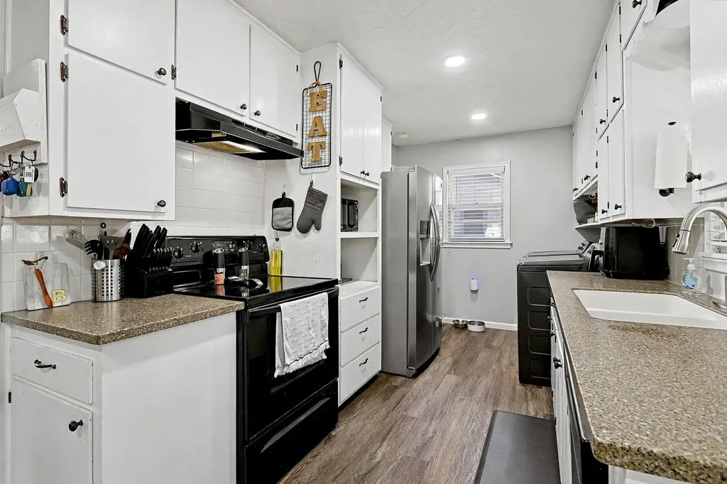 1314 N Westview Drive Derby KS 67037