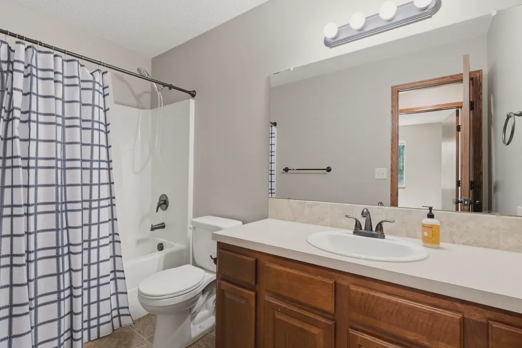 2919 N Emerson Street Derby KS 67037
