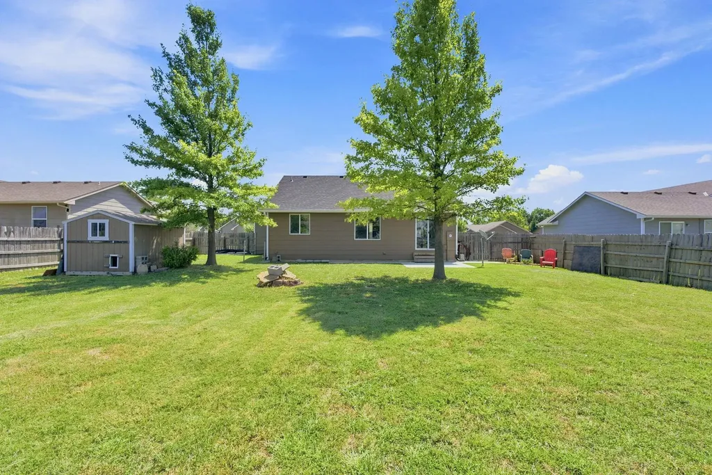 2919 N Emerson Street Derby KS 67037