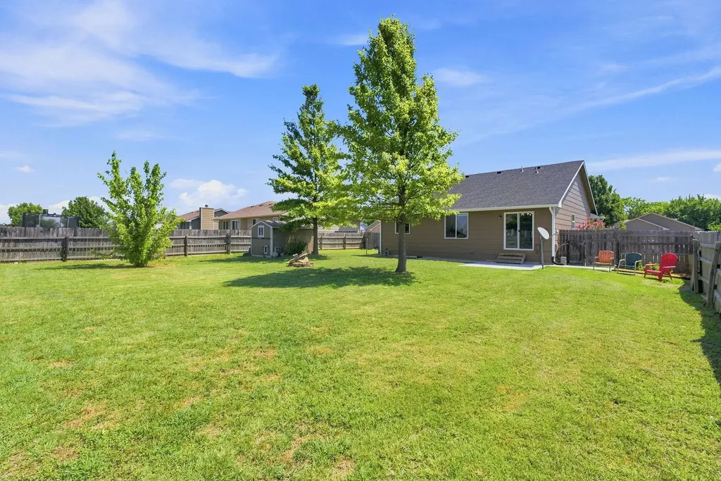 2919 N Emerson Street Derby KS 67037