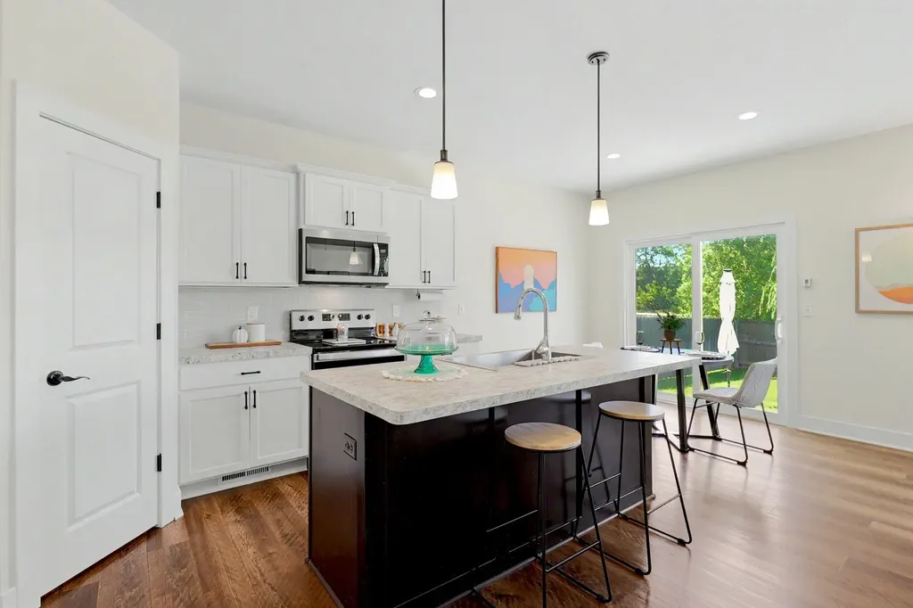 1125 E Prairie Hill Circle Park City KS 67219