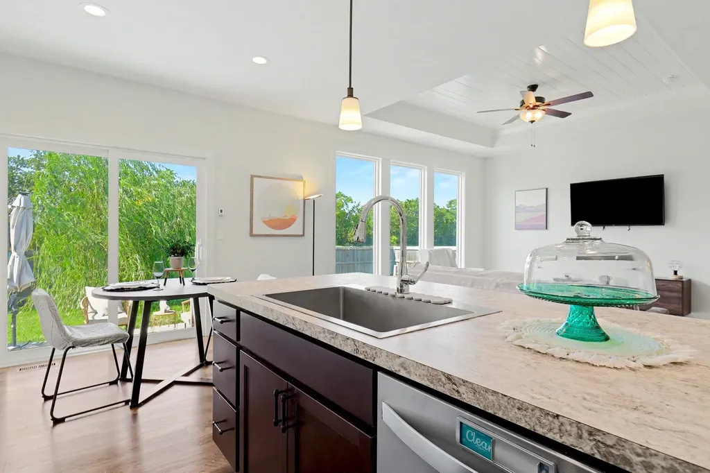 1125 E Prairie Hill Circle Park City KS 67219