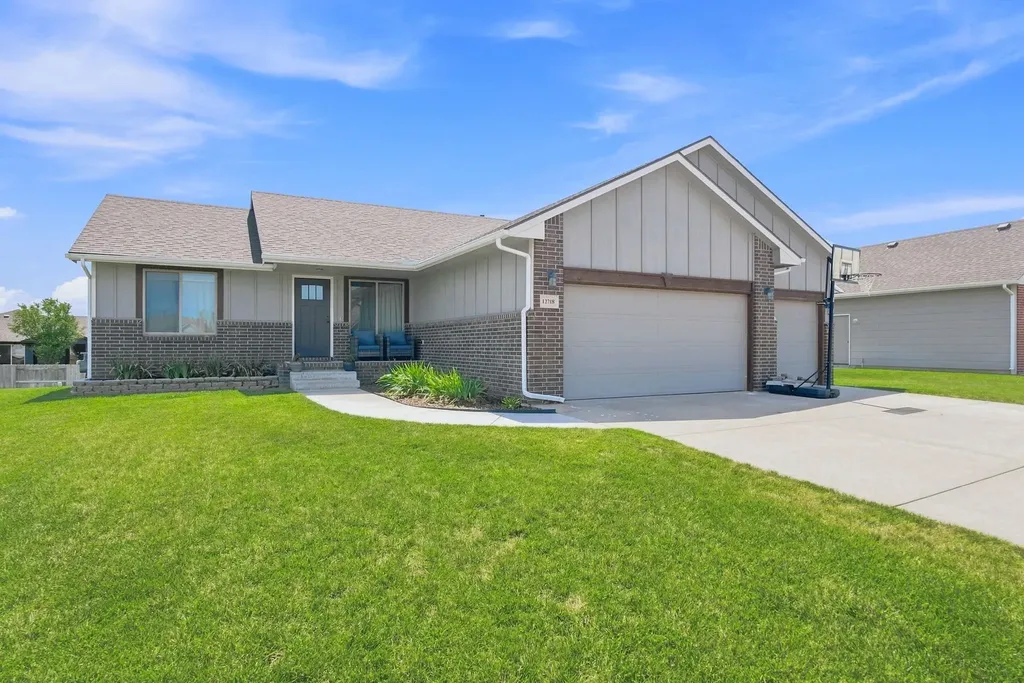 12718 W Grant Court Wichita KS 67235