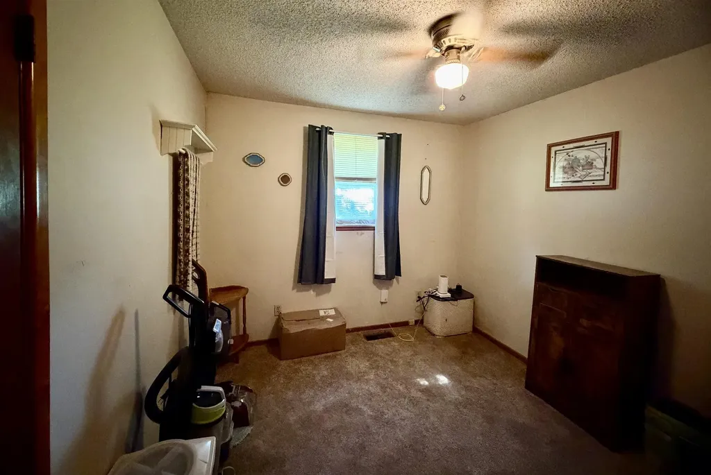 133 Tiffany Lane Eureka KS 67045
