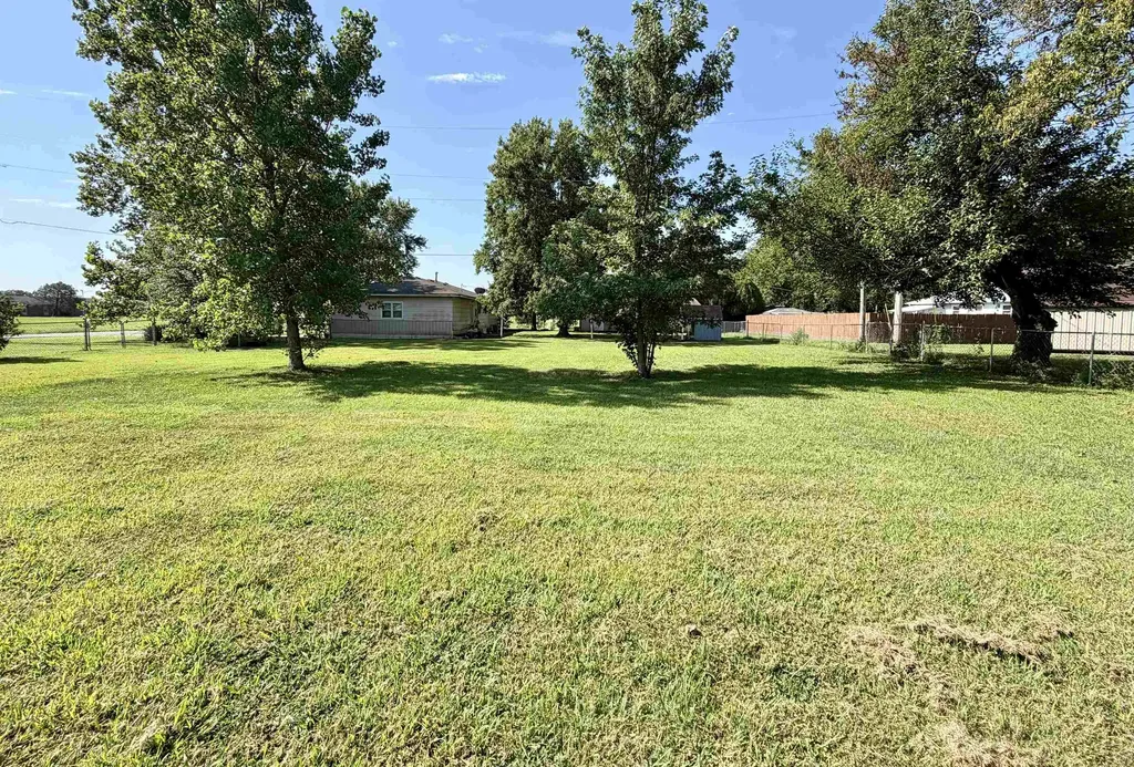 133 Tiffany Lane Eureka KS 67045