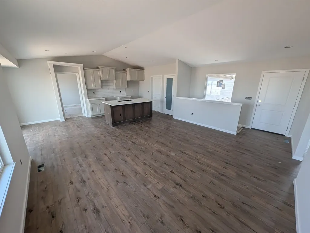 230 Summer Court Newton KS 67114