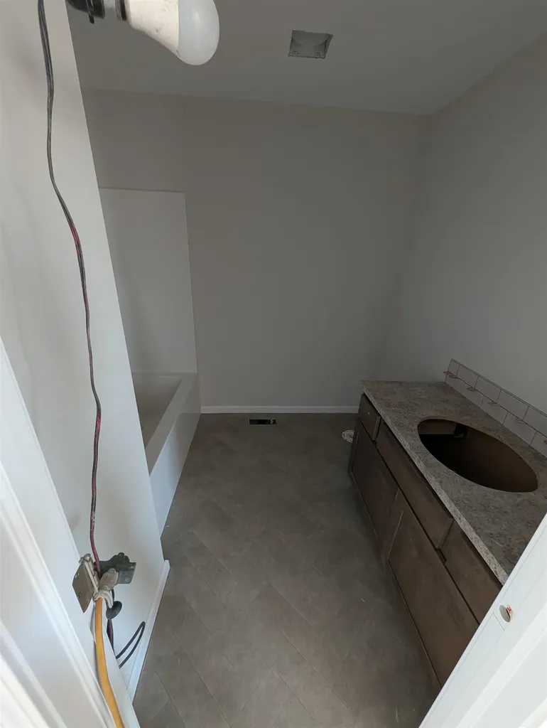 230 Summer Court Newton KS 67114