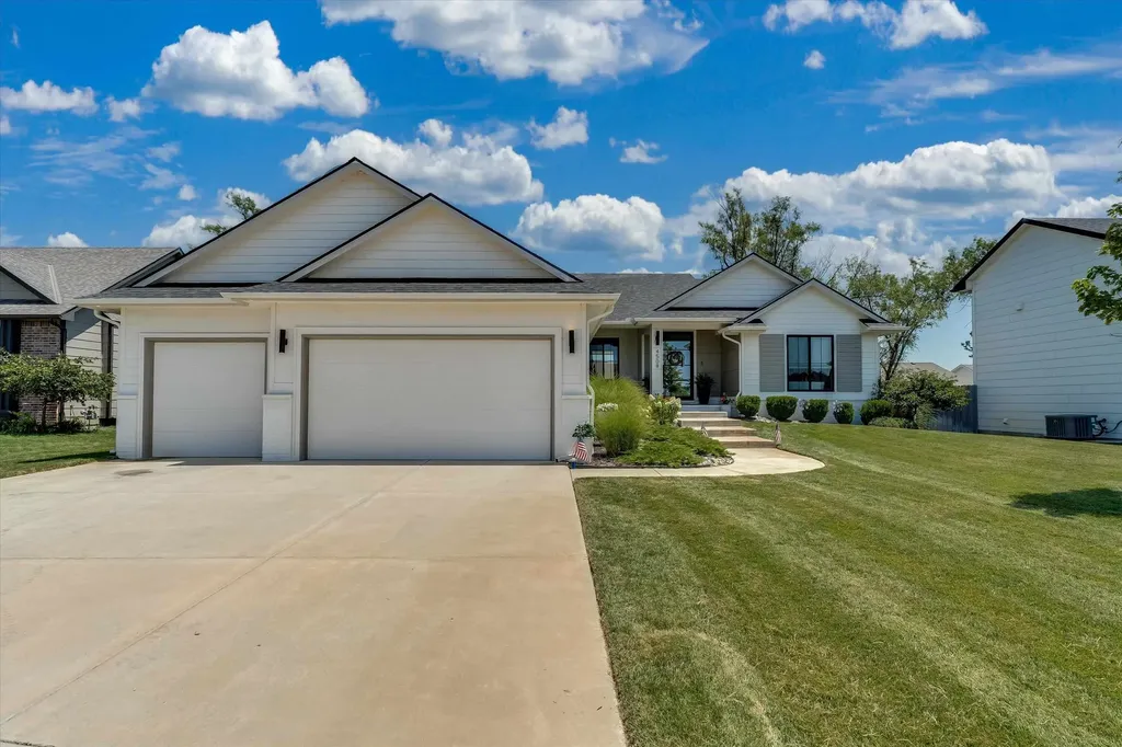 4508 N Sunny Circle Wichita KS 67205