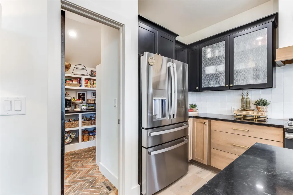 4508 N Sunny Circle Wichita KS 67205