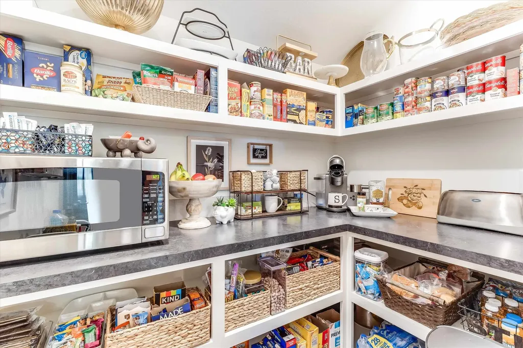 4508 N Sunny Circle Wichita KS 67205