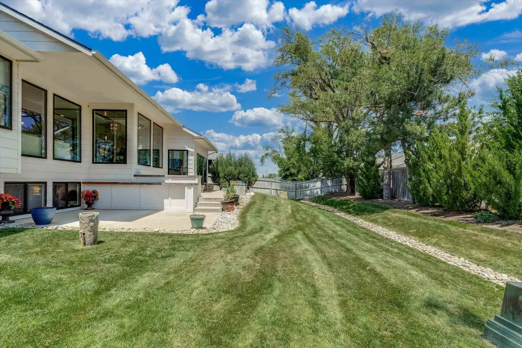 4508 N Sunny Circle Wichita KS 67205