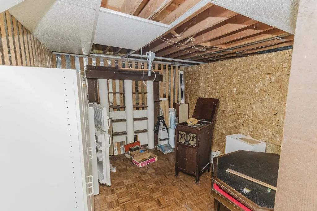 8606 E Cherry Creek Wichita KS 67207