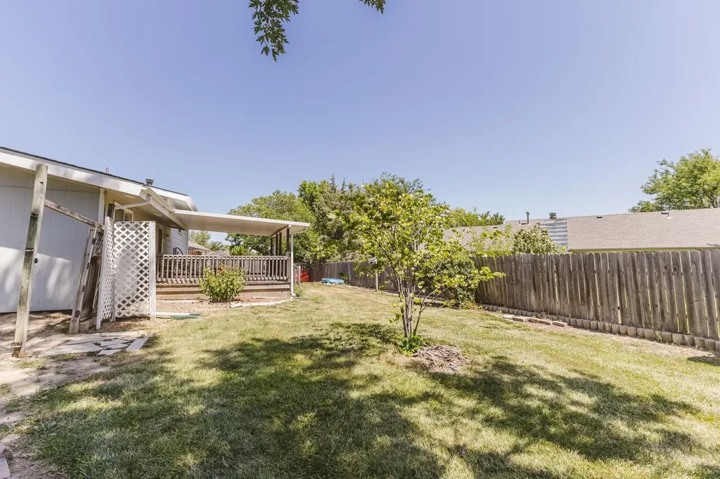 8606 E Cherry Creek Wichita KS 67207
