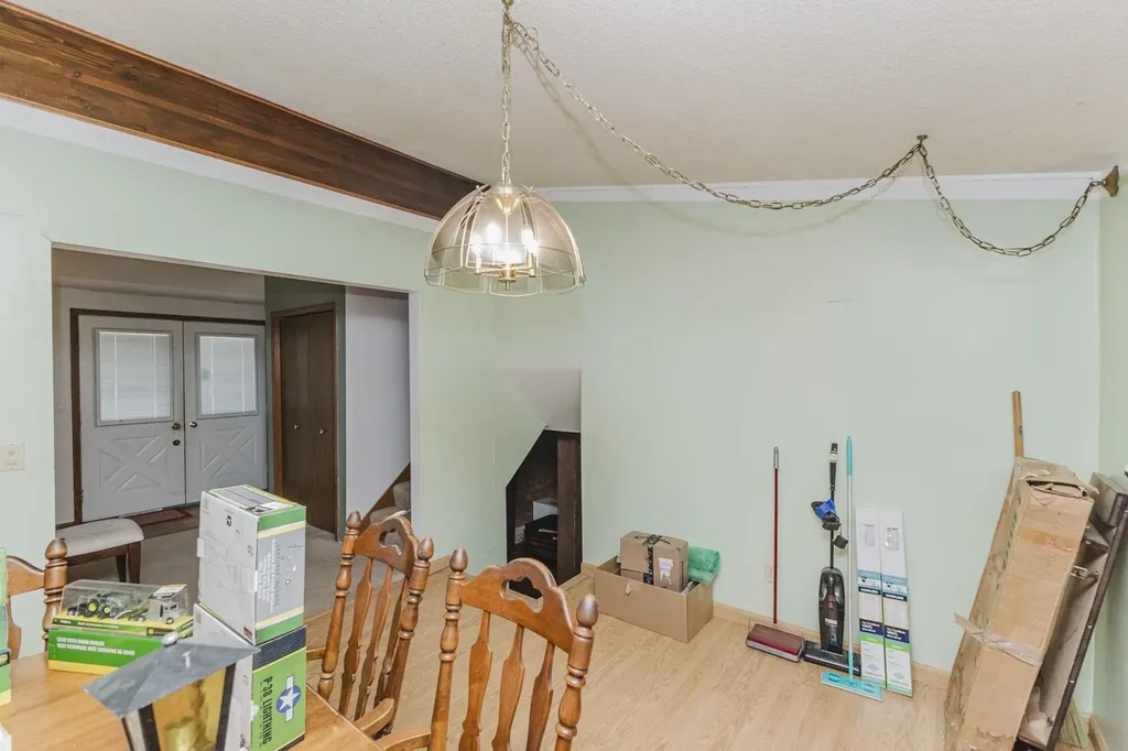 8606 E Cherry Creek Wichita KS 67207
