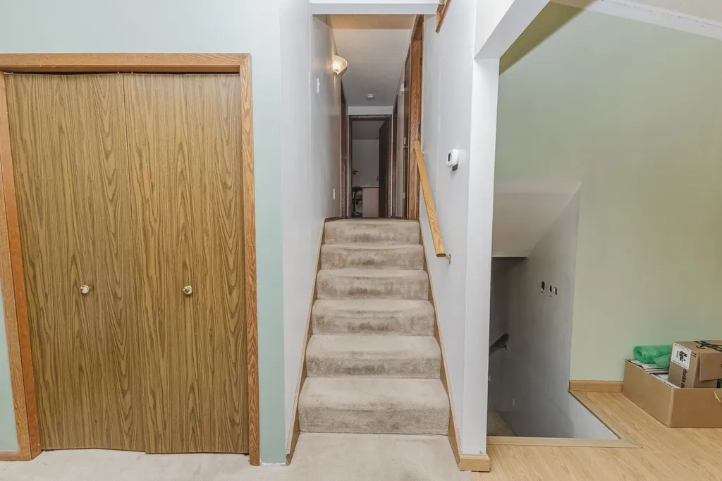 8606 E Cherry Creek Wichita KS 67207