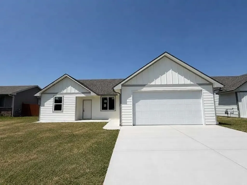 912 W 50th Street S Wichita KS 67217