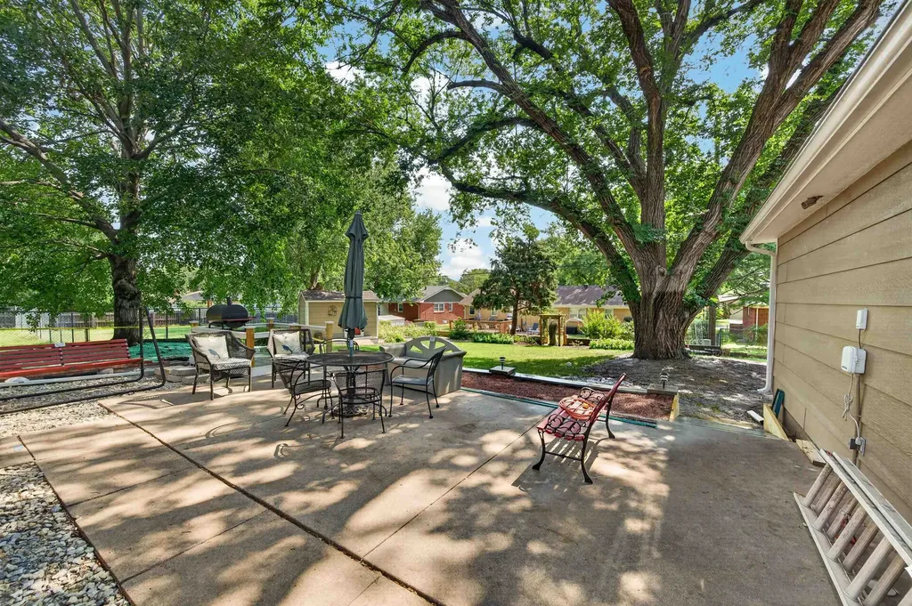 1624 N West Street Wichita KS 67203
