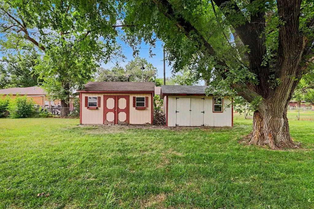 2639 N Clarence Wichita KS 67204