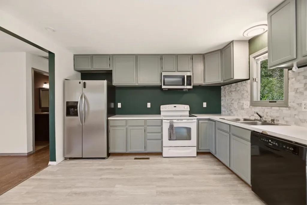 310 N Young Wichita KS 67212