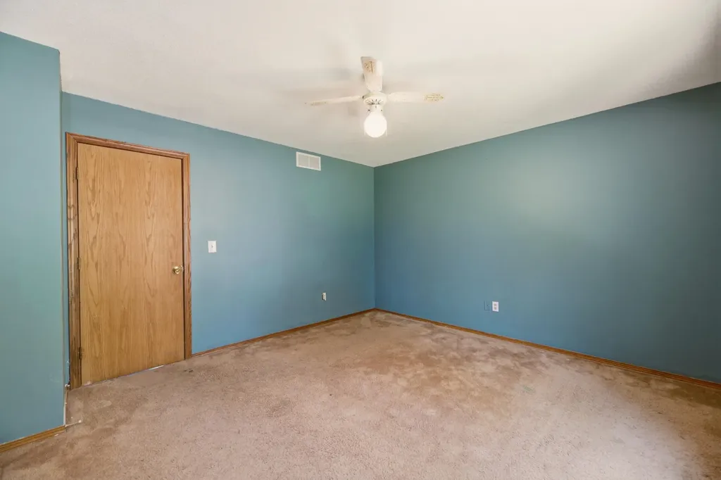 310 N Young Wichita KS 67212