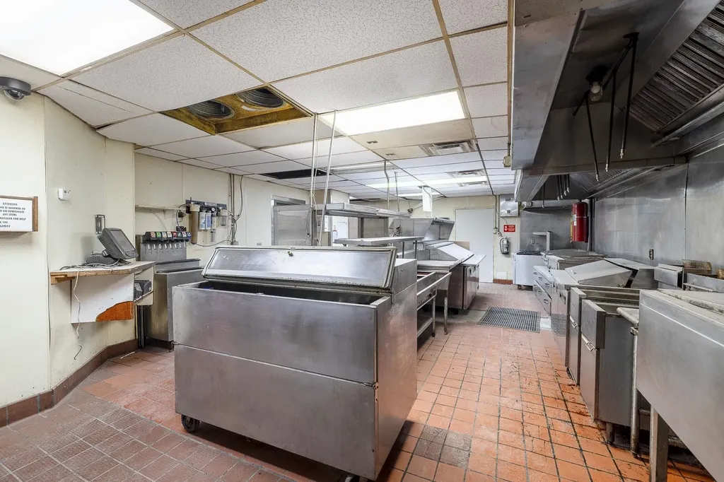 117 N Mosley Wichita KS 67202